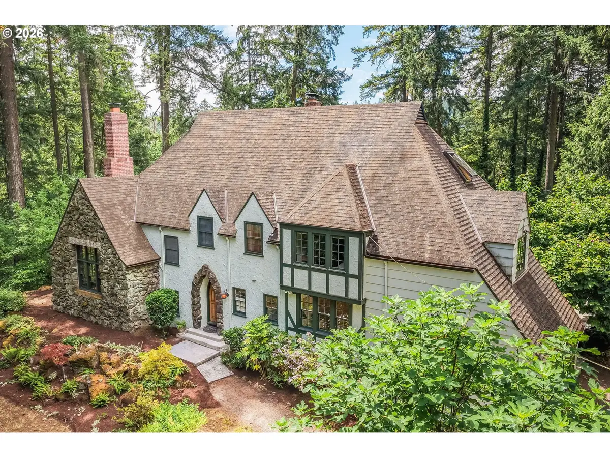 920 Fairway Rd, Lake Oswego, OR 97034 - #1