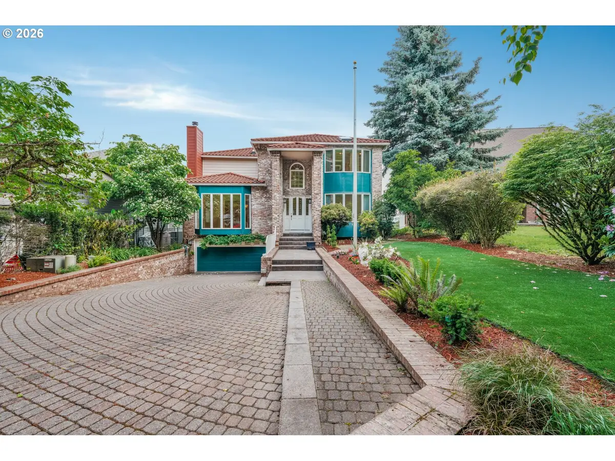 9101 NE Cliff St, Portland, OR 97220 - #1