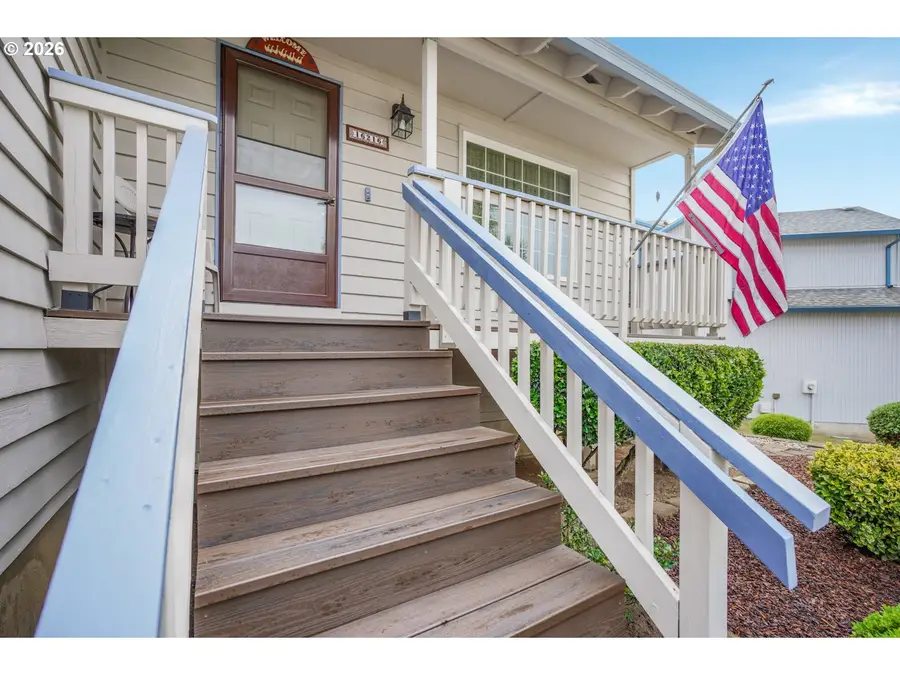 16216 SW 104th Ave, Tigard, OR 97224 - #2