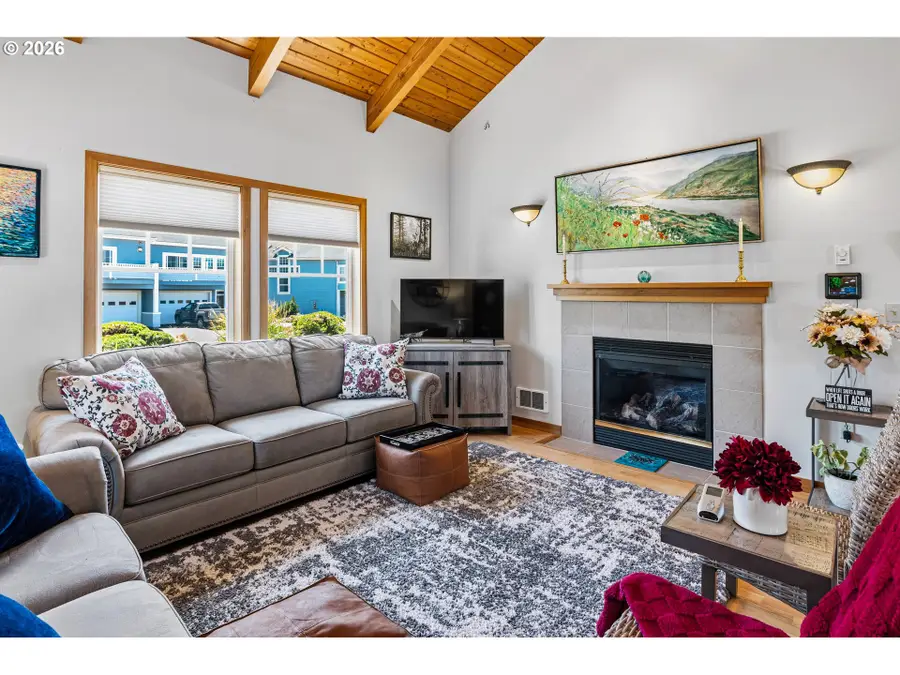 1324 Village Loop, Bandon, OR 97411 - #2