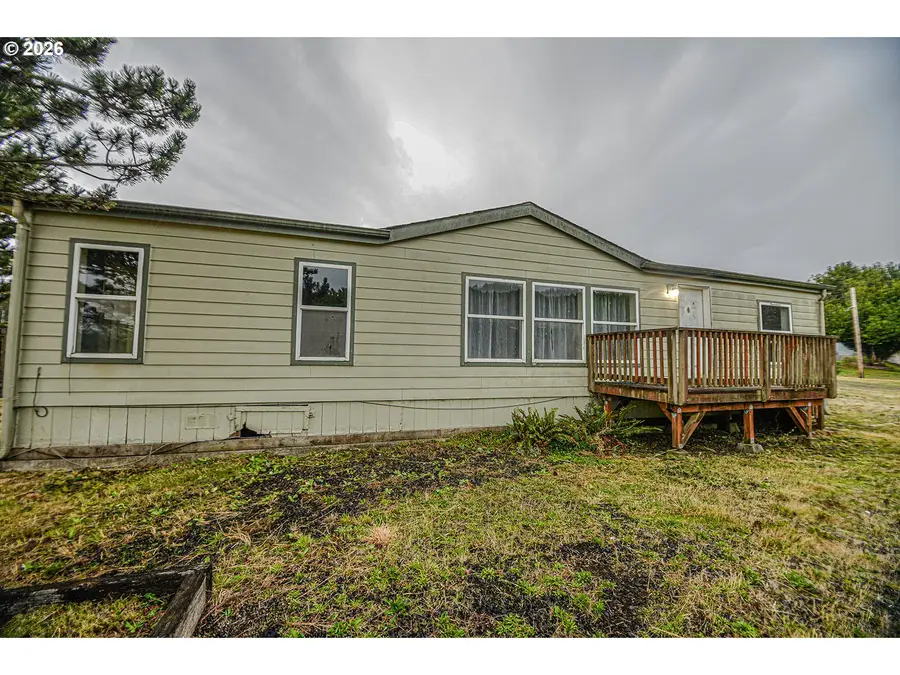 78191 Point Adams Rd, Clatskanie, OR 97016 - #2
