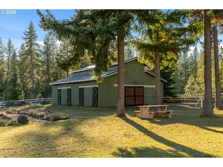 4 Westside Rd, Trout Lake, WA 98650 - Image #2