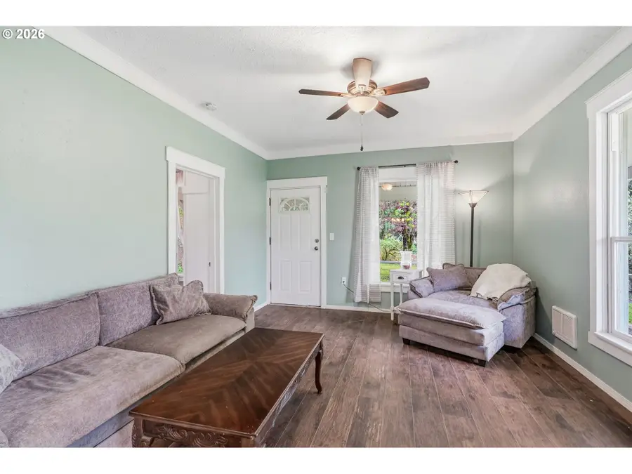 430 Carnine Rd, Castle Rock, WA 98611 - #3