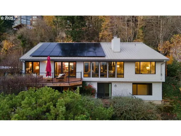 4421 SW Melville Ave, Portland, OR 97239