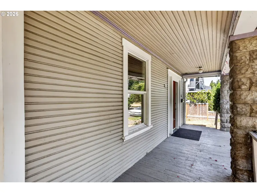 3929 SE 70th Ave, Portland, OR 97206 - #3
