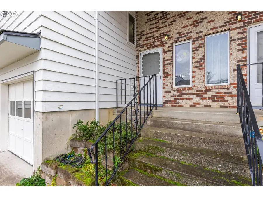 14812 NE Rose Pkwy, Portland, OR 97230 - #3