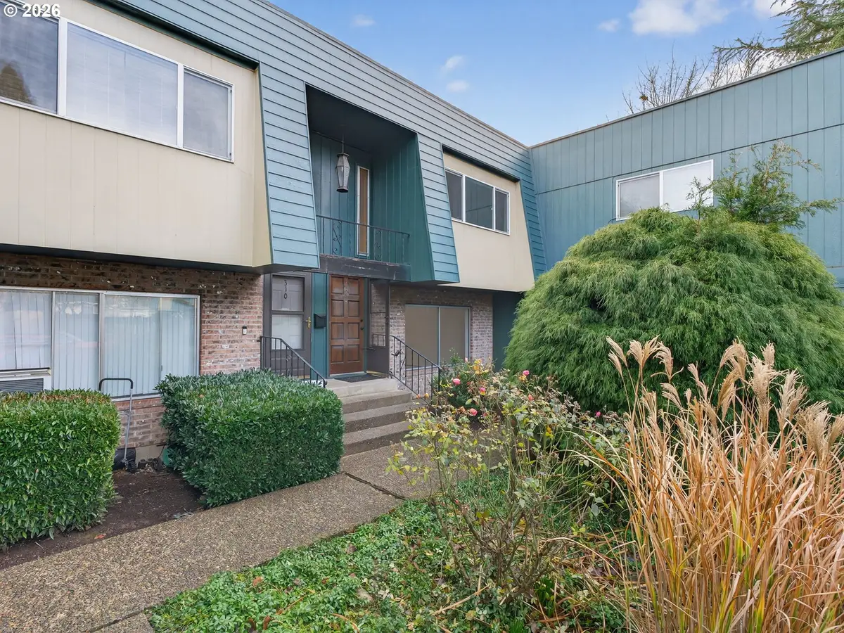 312 SE 133rd Ave, Portland, OR 97233 - #1