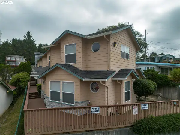 250 SE Coast Guard Dr #1, DepoeBay, OR 97341