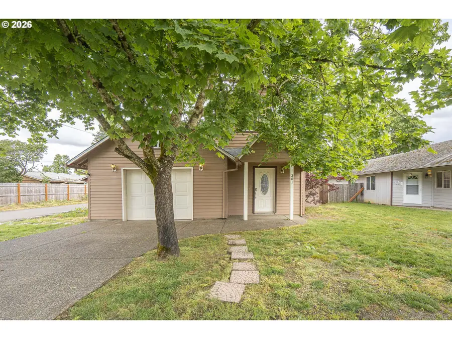 301 Flower Ln, Dayton, OR 97114 - #3