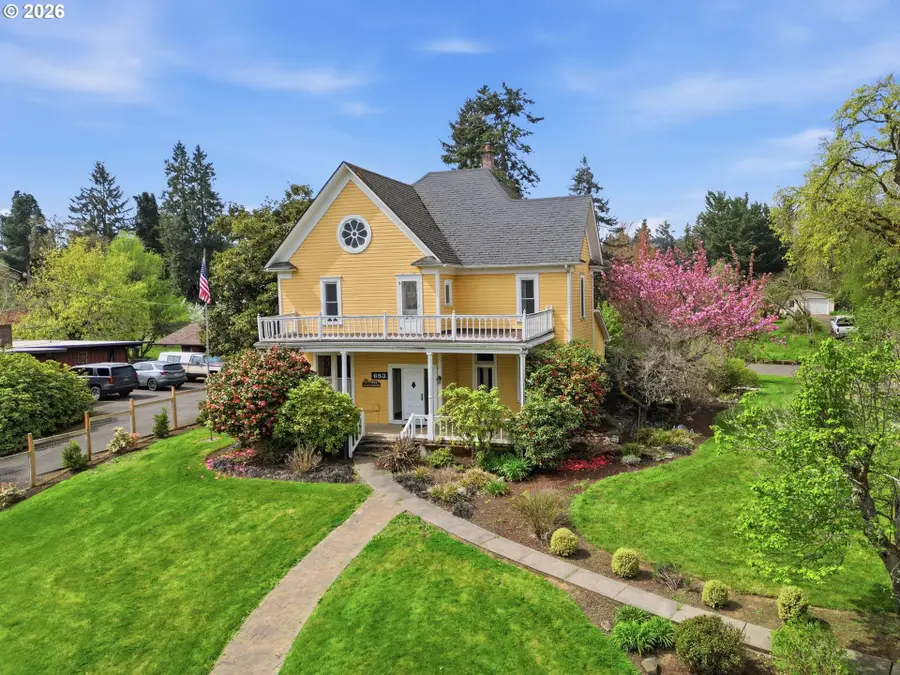 653 S River Rd, Cottage Grove, OR 97424 - #3