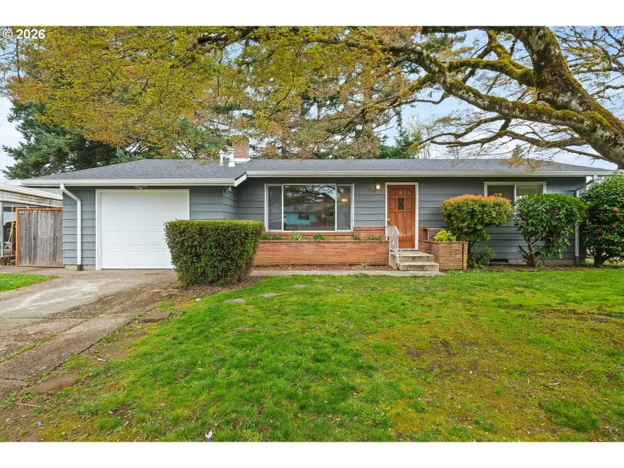18411 SE Ivon Ct, Gresham, OR 97030 - #2