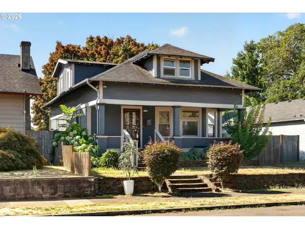 8028 SE Taylor St, Portland, OR 97215