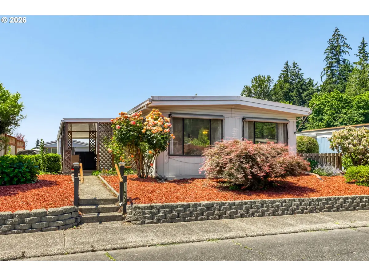 11524 SW Royal Villa Dr, Tigard, OR 97224 - #1