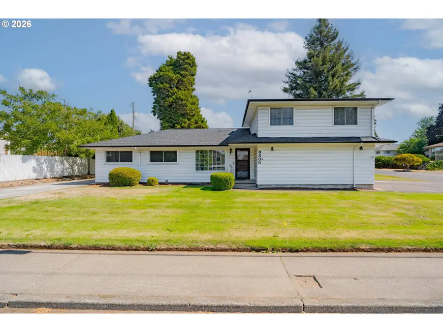 8605 NW 9th Ave, Vancouver, WA 98665 - #2