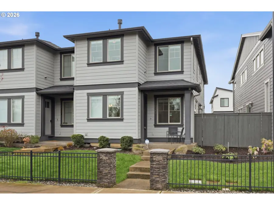 8165 SE Vermont St, Hillsboro, OR 97123 - #2