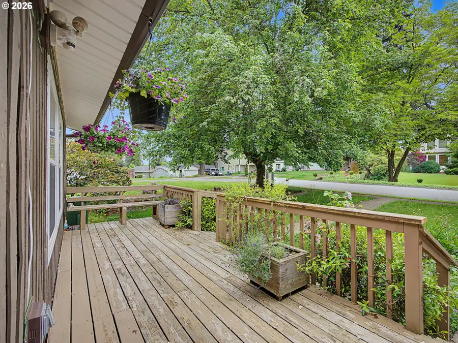 18015 Davis St, Sandy, OR 97055 - #3