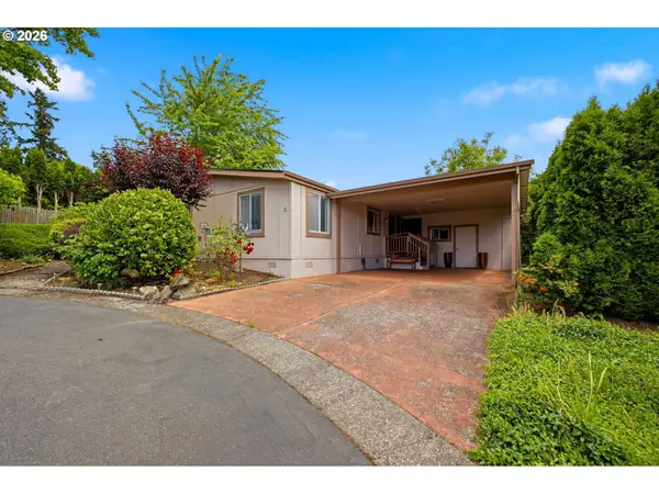 5701 NE St Johns Rd #21, Vancouver, WA 98661