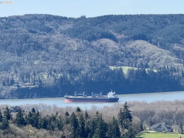 555 Kool Rd, Kelso, WA 98626