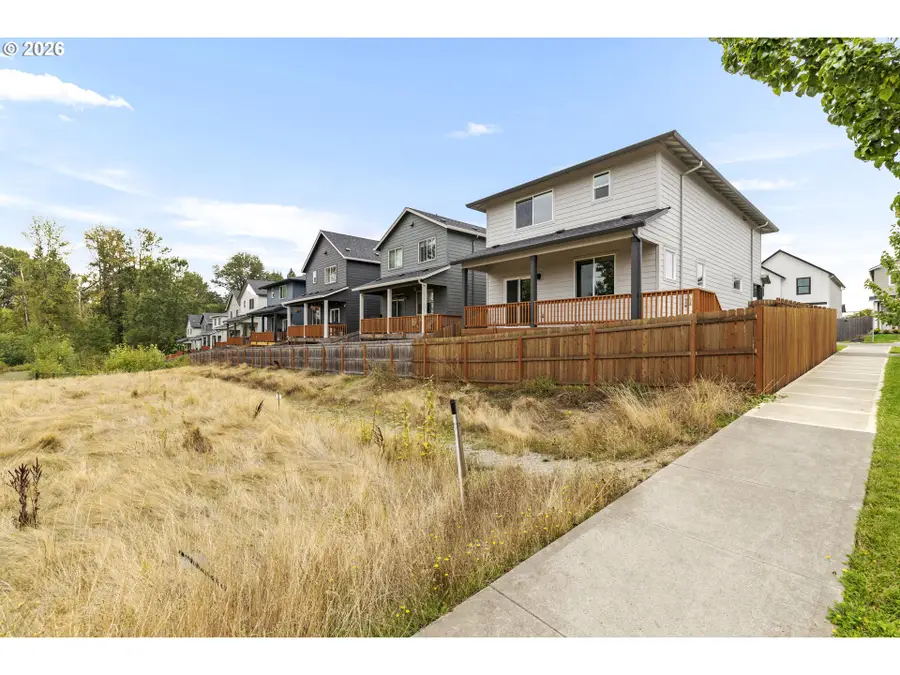 7013 N Madison Cir, Ridgefield, WA 98642 - #2
