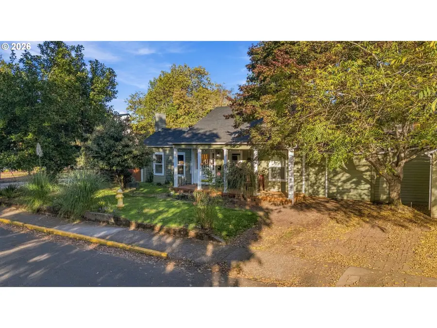 1110 S Saginaw St, Salem, OR 97302 - #3