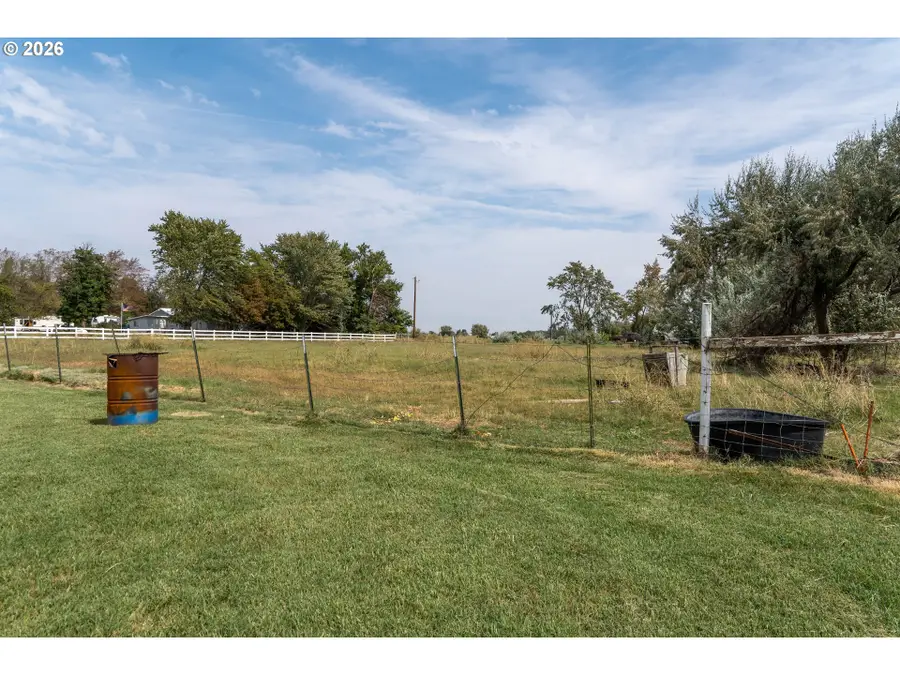 78639 Tyler Ln, Boardman, OR 97818 - #3