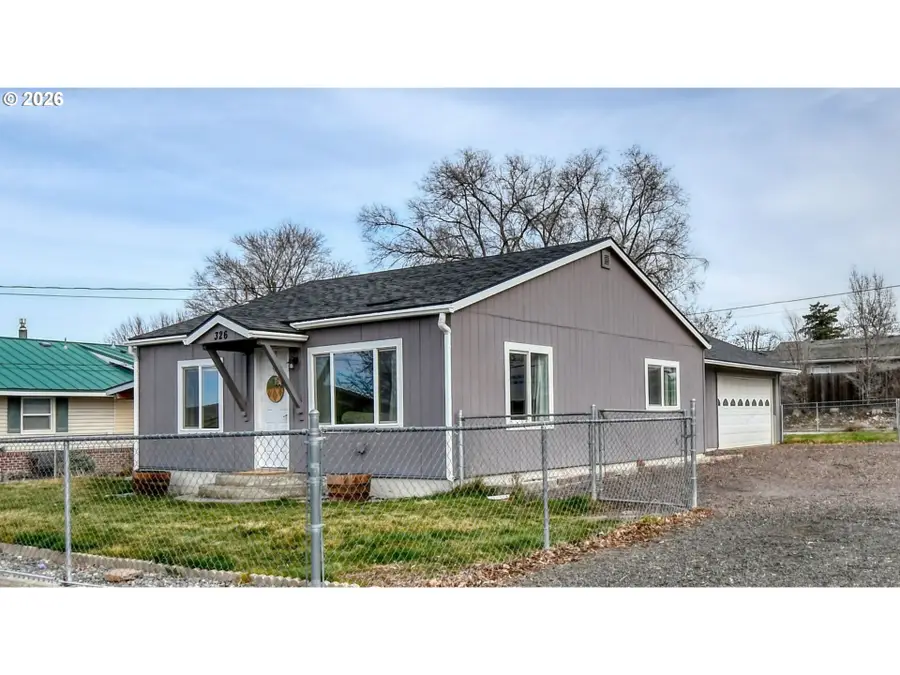 326 NE Cherry St, Pilot Rock, OR 97868 - #2