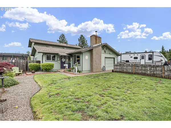 1700 E Grover Ave, CottageGrove, OR 97424