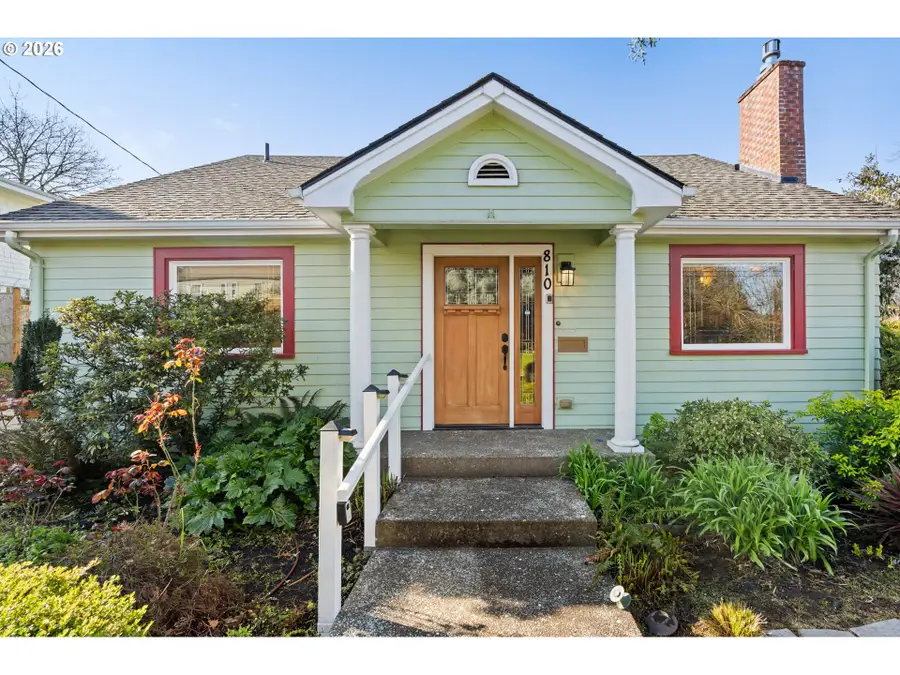 810 E 20th Ave, Eugene, OR 97405 - #2