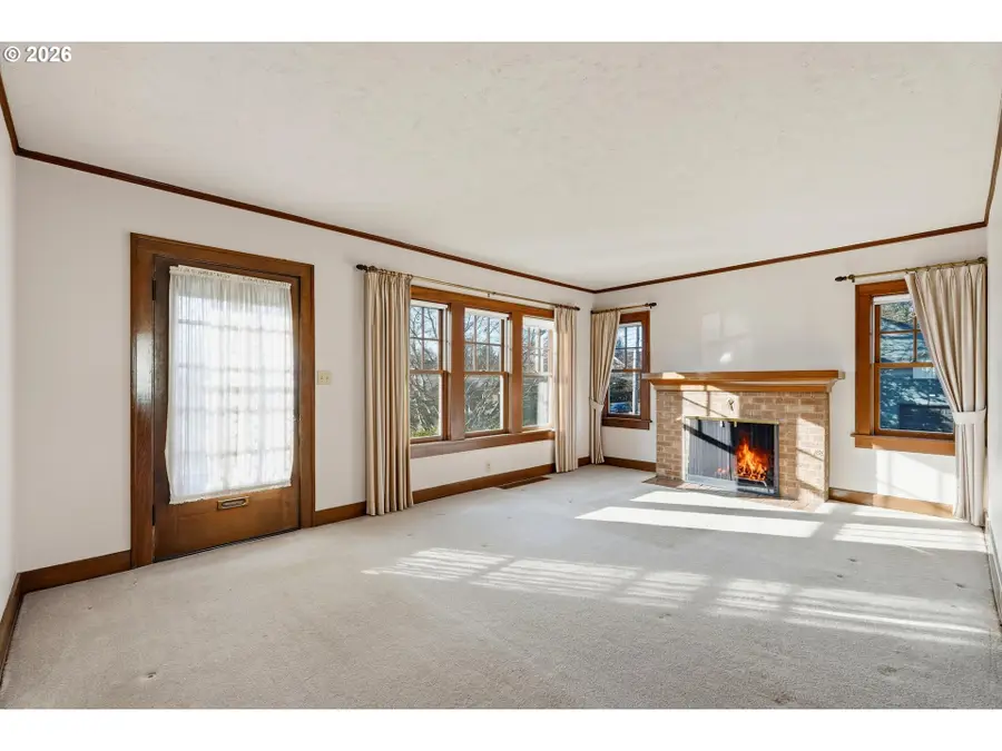 2605 SE Grant St, Portland, OR 97214 - Image #3