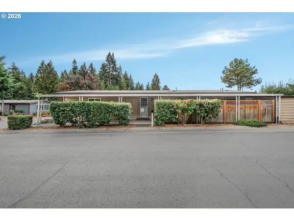 100 SW 195th Ave #20, Beaverton, OR 97006