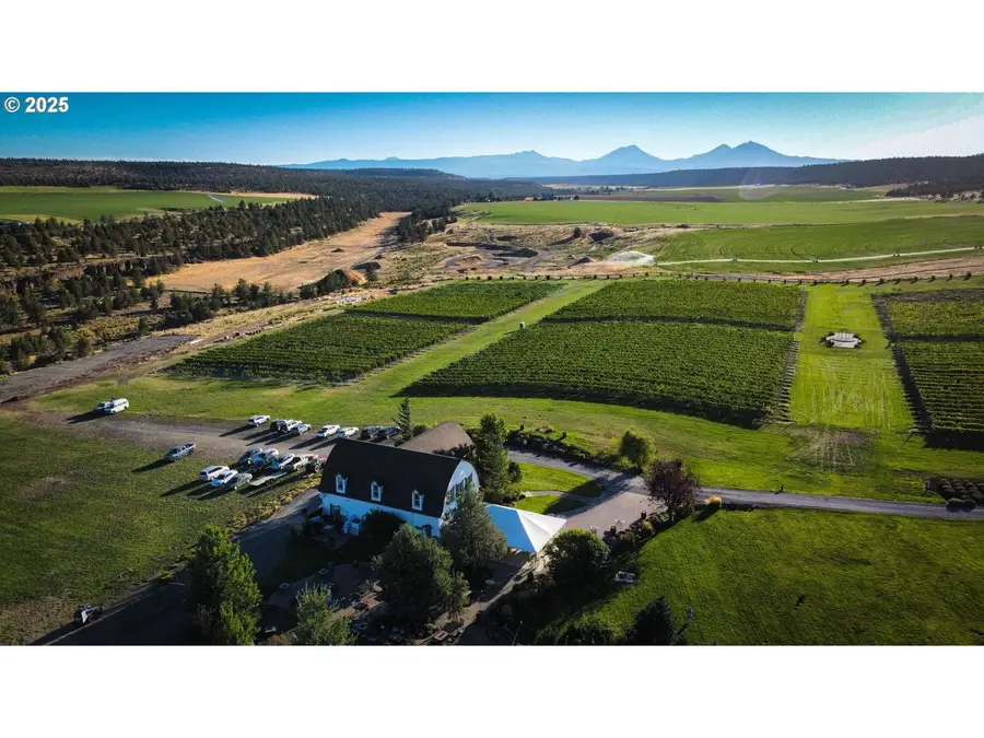 69800 NW Lower Valley Dr, Terrebonne, OR 97760 - Image #3