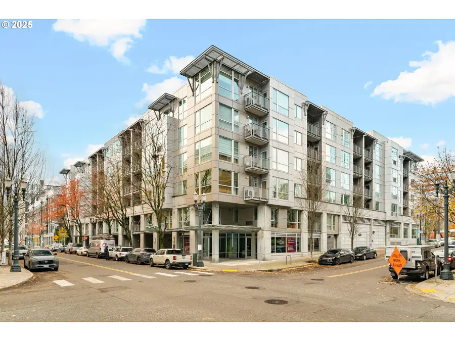 1125 NW 9th Ave #517, Portland, OR 97209 - Image #2