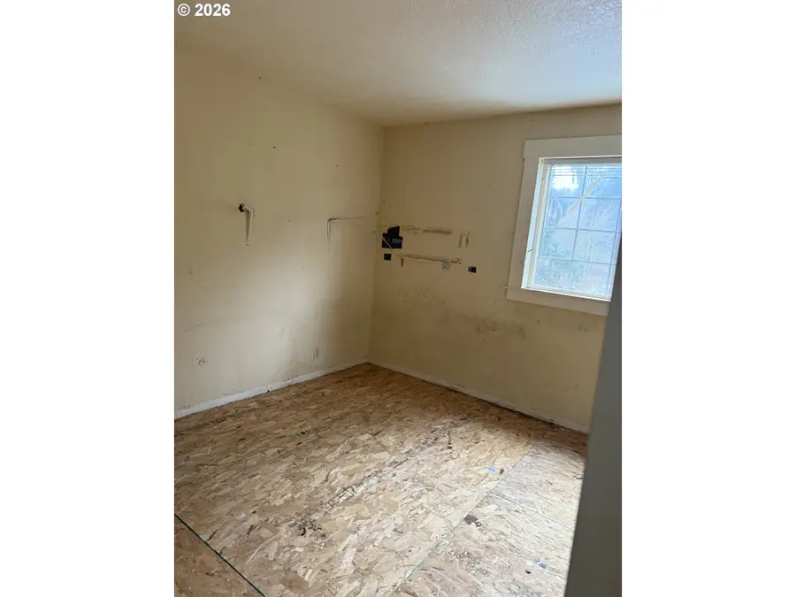 14062 SE Foster Rd, Portland, OR 97236 - #2