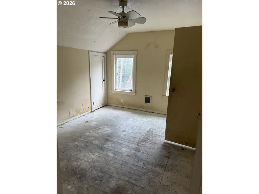 14062 SE Foster Rd, Portland, OR 97236 - #3