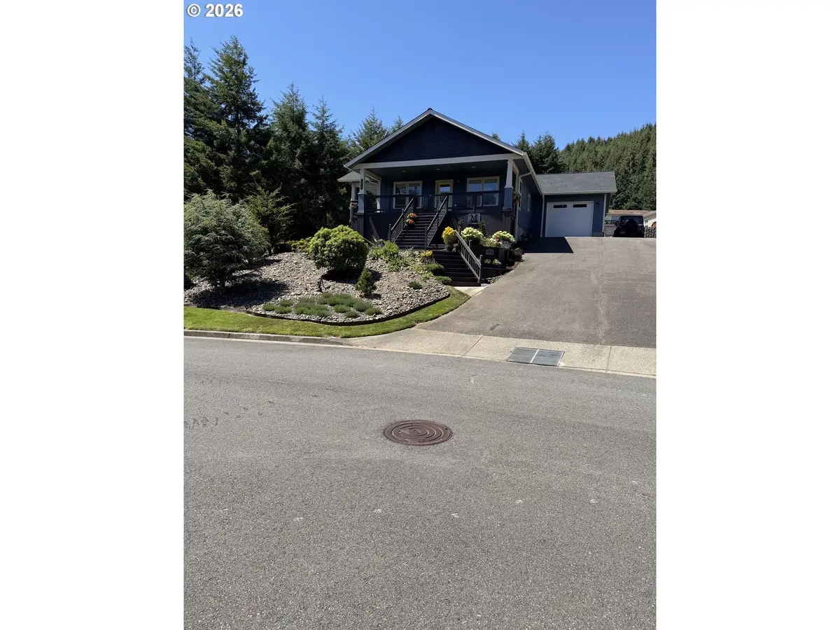250 Foxglove Way, Reedsport, OR 97467 - #1