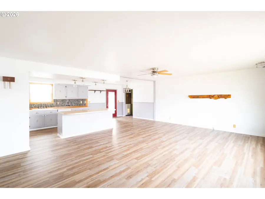 320 W Delta St, Union, OR 97883 - #2