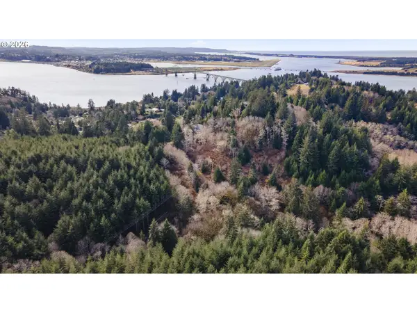 0 Finch Ln., NorthBend, OR 97459