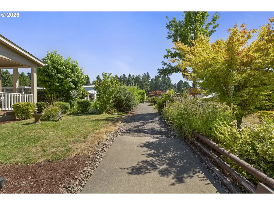 11542 SW Royal Villa Dr, Beaverton Hillsboro, OR 97224 - #2