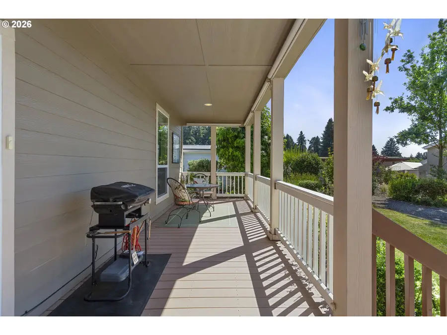 11542 SW Royal Villa Dr, Beaverton Hillsboro, OR 97224 - #3