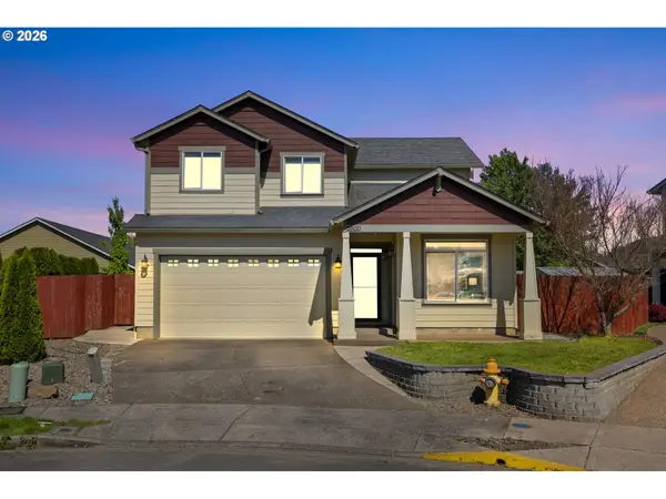 2600 Nina Pl, Hubbard, OR 97032