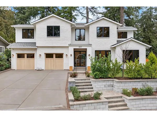 825 Ellis Ave, LakeOswego, OR 97034