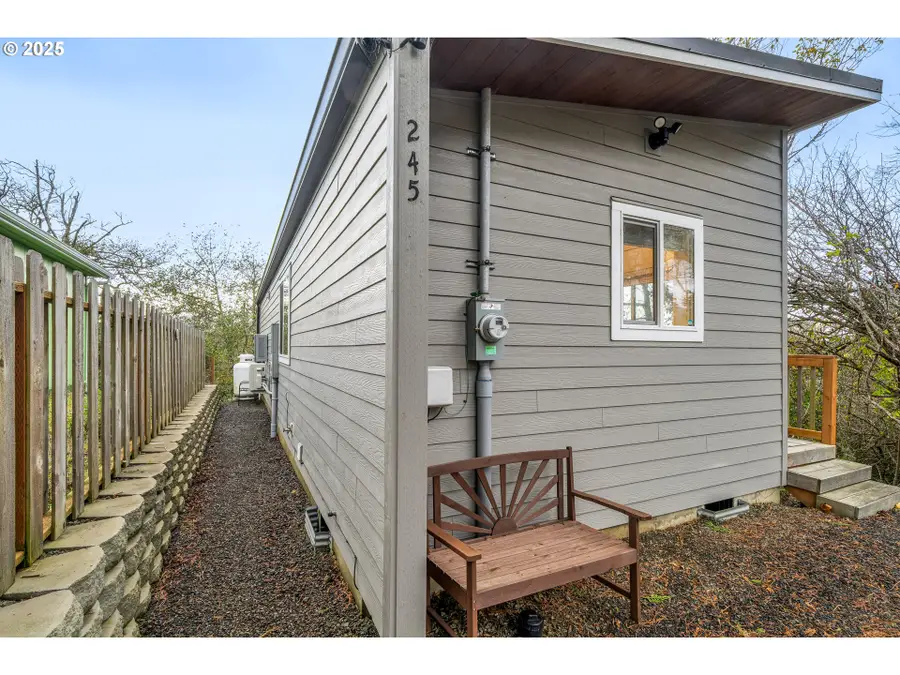 245 S Dolphin, Rockaway Beach, OR 97136 - Image #3
