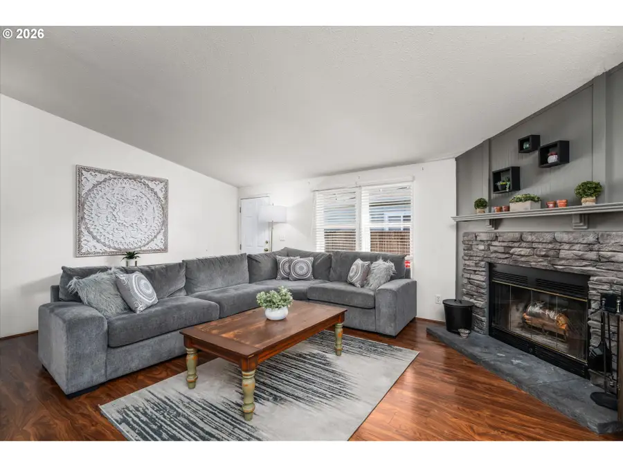 1384 David Ave, Eugene, OR 97404 - Image #2