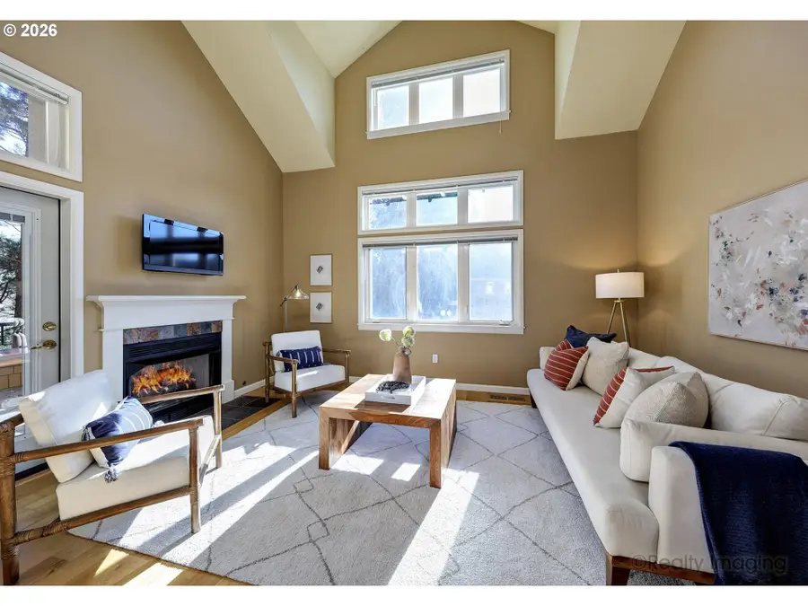 10205 NW Village Heights Dr, Portland, OR 97229 - Image #3