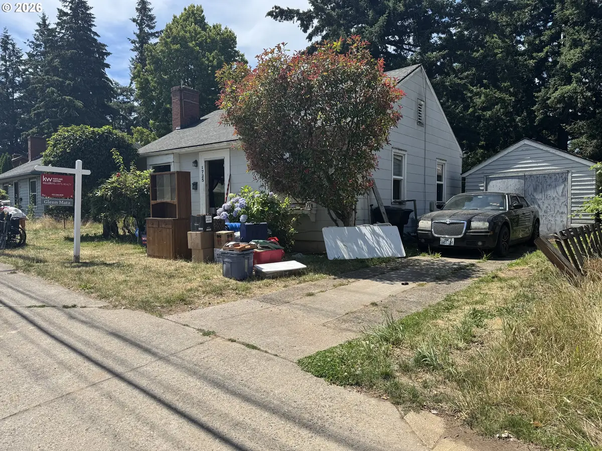 1725 NE 102nd Ave, Portland, OR 97220 - #1
