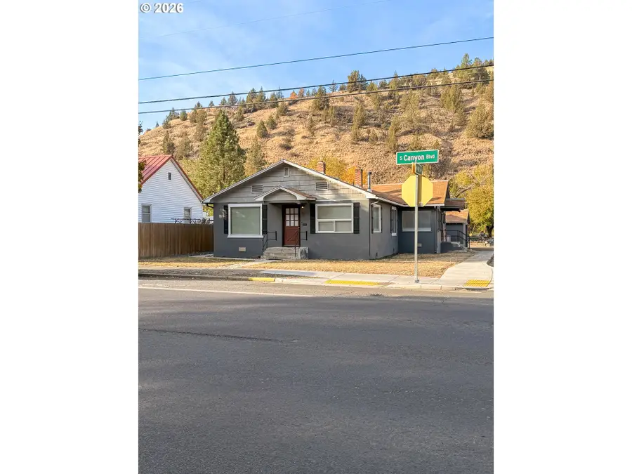 501 S Canyon Blvd, John Day, OR 97845 - #3