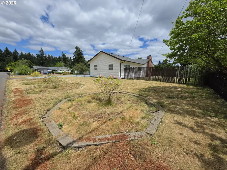 809 Flint Ave, Vancouver, WA 98664 - #3