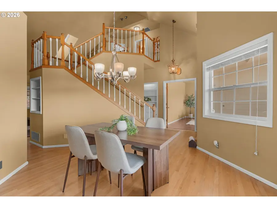 2495 Park Forest Dr, Eugene, OR 97405 - #3