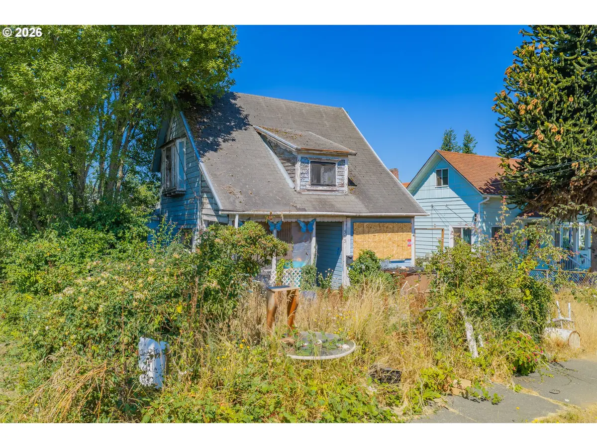 343 N Elliott St, Coquille, OR 97423 - #1