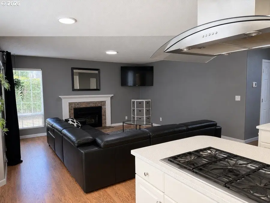 3809 NE 38th St, Vancouver, WA 98661 - #3